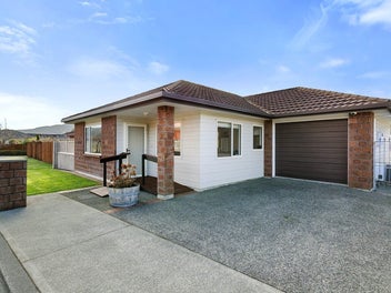 36 Woodland Mews, Wainuiomata, Lower Hutt