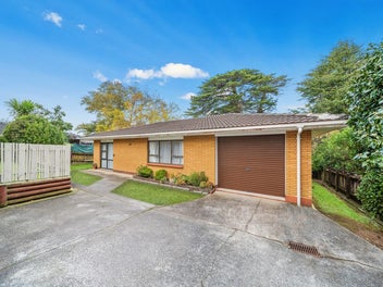 2/33 Gills Avenue, Papakura, Auckland