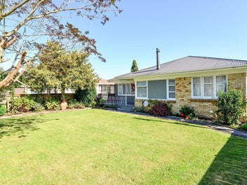146 Rifle Range Road, Dinsdale, Hamilton