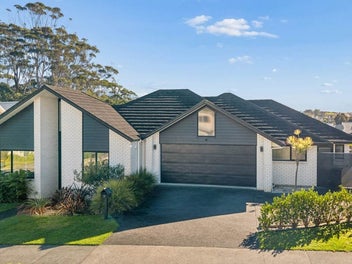 28 Kettlewell Drive, Silverdale, Silverdale