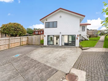 7 Clarion Place, Glendene, Auckland