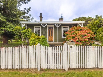 21 Railway Row, Ohakune