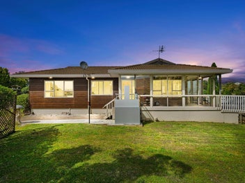10 Nedlands Place, Burswood, Auckland