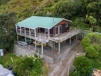 16B Lake Ferry Road, Lake Ferry, Featherston
