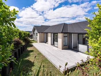 2 Routeburn Lane, Karaka, Papakura