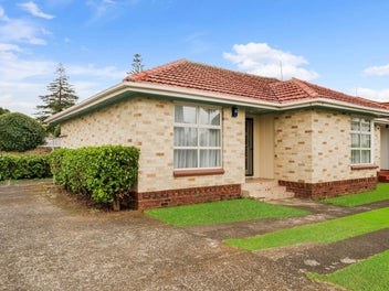 4/4 Erson Avenue, Royal Oak, Auckland