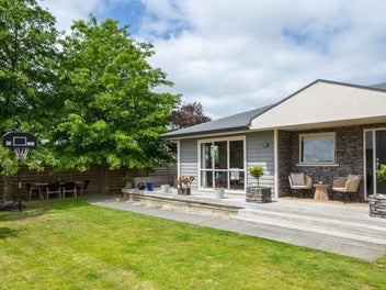 206 East Street, Greytown