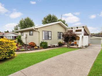 36 Kelkirk Street, Kelston, Auckland