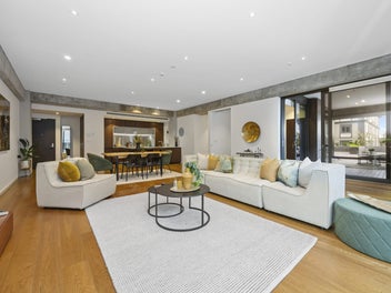 201/5 Hohipere Street, Grafton, Auckland