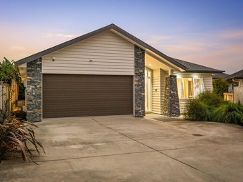 8 Konoba Avenue, Kumeu