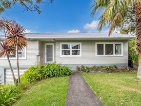 95 Stanley Road, Glenfield, Auckland
