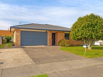 33 Ruru Avenue, Lytton West, Gisborne