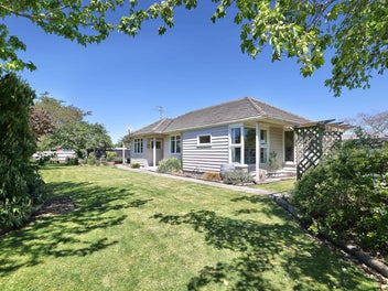 8 Clark Street, Allenton, Ashburton