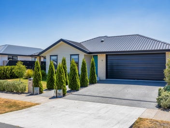 7 Helicon Street, Pegasus, Pegasus