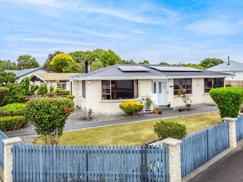 49 Cambridge Terrace, Masterton