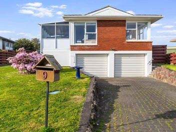 9 Ellison Place, Pakuranga Heights, Auckland