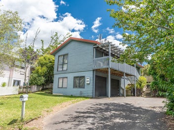 15 Oakley Avenue, Claudelands, Hamilton