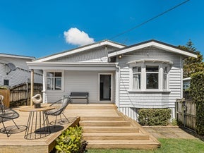 50 Kiwi Road, Point Chevalier, Auckland