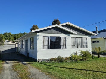27 Inverness Street, Dunollie, Runanga