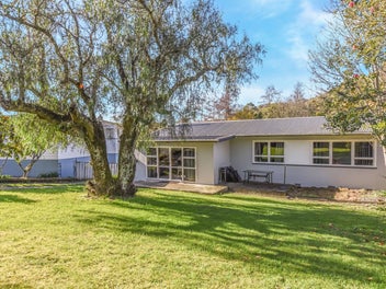 36 Cawthron Crescent, Annesbrook, Nelson
