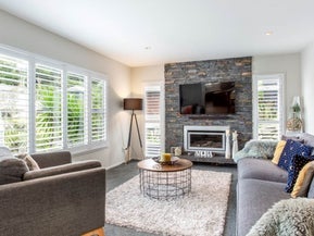 7A Stitchbird Close, Murrays Bay, Auckland