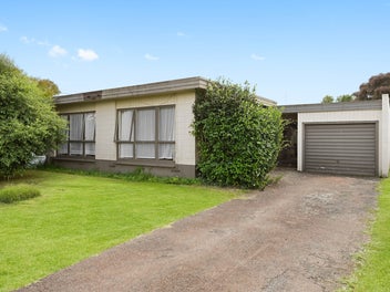 266 Sandwich Road, St Andrews, Hamilton