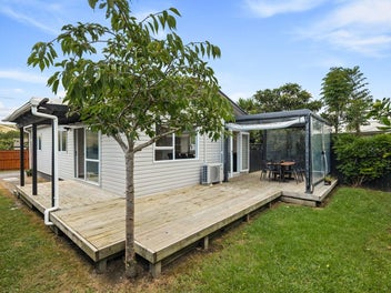 3/69 Awaroa Road, Helensville, Auckland