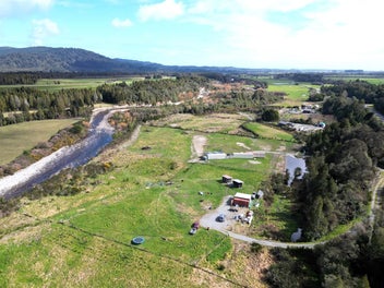 896B Old Christchurch Road, Awatuna