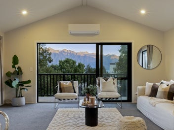 14 Sainsbury Road, Fernhill, Queenstown