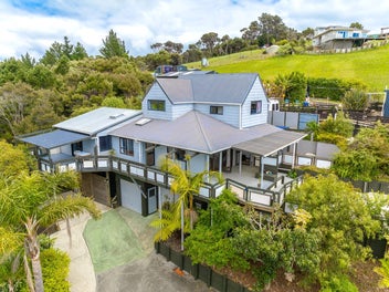 463 State Highway 10, Cable Bay, Cable Bay