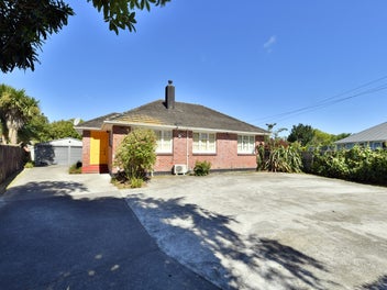 16 Attlee Crescent, Bryndwr, Christchurch