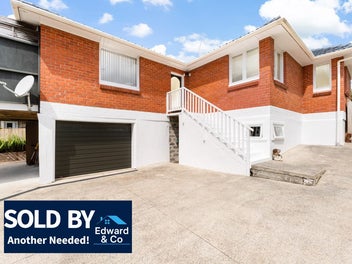 1/625 Beach Road, Rothesay Bay, Auckland