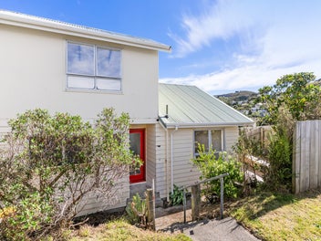 69 Victory Avenue, Karori, Wellington