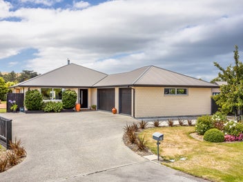 57 Willowside Place, Amberley, Amberley