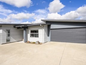 17 Lorenzo Place, Kelvin Grove, Palmerston North