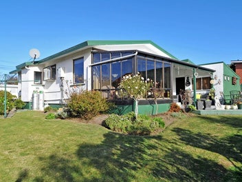 7 Erskine Place, Saint Clair, Dunedin