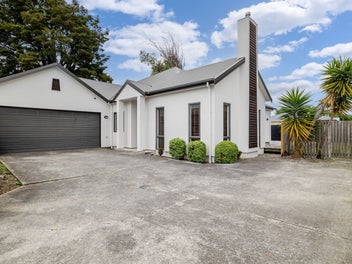 14 Stewart Crescent, Hokowhitu, Palmerston North