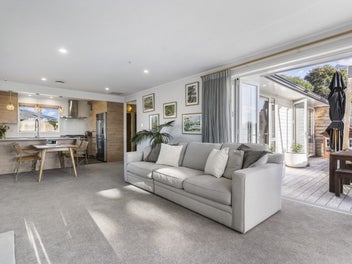 58 Cobham Crescent, Kelston, Auckland