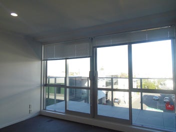 2A/21 Virginia Avenue East, Eden Terrace, Auckland