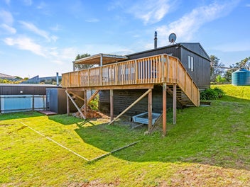 3 James Street, Waikawa Beach
