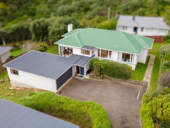 30 Tawa Terrace, Tawa, Wellington