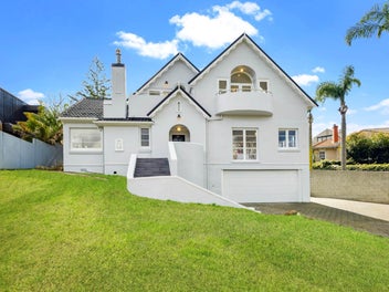 134 Paritai Drive, Orakei, Auckland