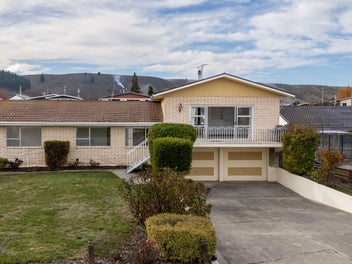 118 Sunderland Street, Clyde, Clyde