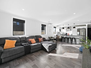 2/63 Cabourne Drive, Glenview, Hamilton
