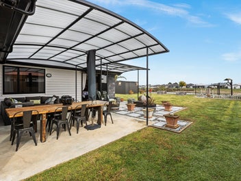 11 Aparima Place, Awatoto, Napier