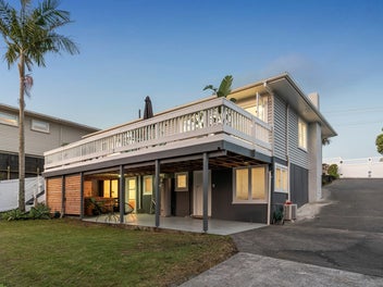 25 Apirana Avenue, Glen Innes, Auckland