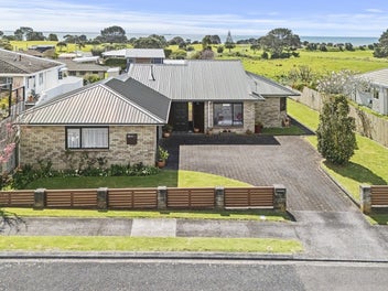 9 Chatswood Grove, Fitzroy, New Plymouth