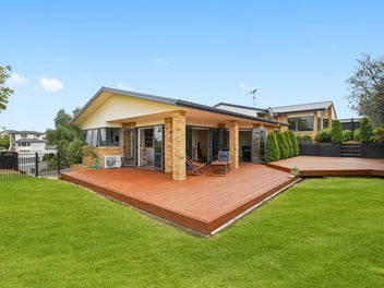 6 Calypso Rise, Flagstaff, Hamilton