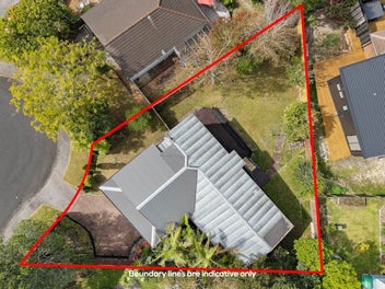 17 Madigan Place, Glendene, Auckland