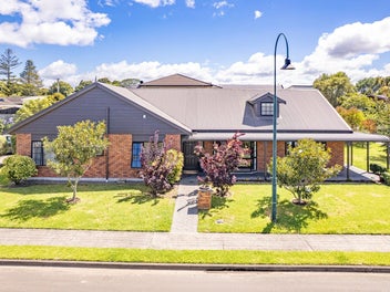 3 St Johns Heights, Otamatea, Whanganui